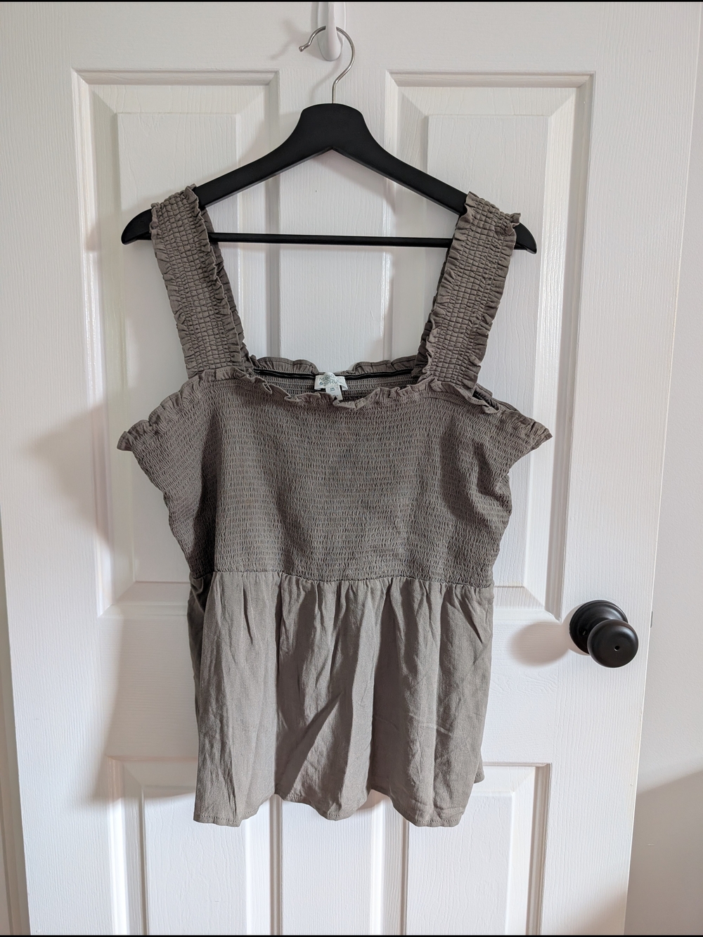 Market & Spruce Women's Taupe Smocked Ruffle-Strap Tank Top XXL